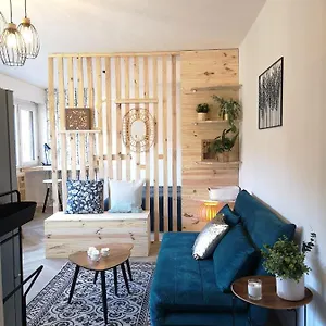Superbe Rénové, Calme Et Lumineux Appartement